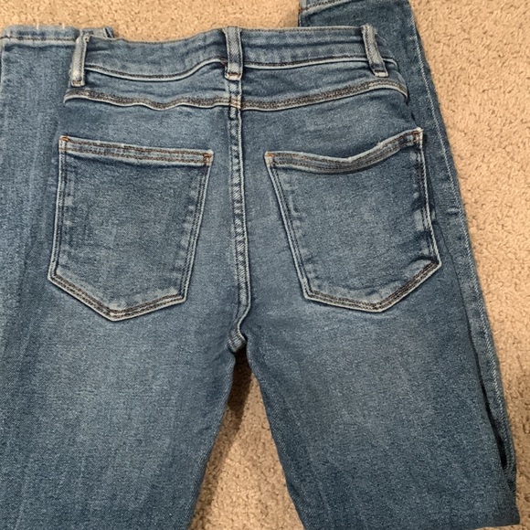 Zara Jeans size 2 straight leg - Picture 3 of 4